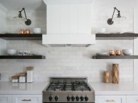 Открытые полки на кухне — 105 фото примеров в интерьере кухни